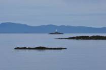 Canal de mar em frente à trilha de Metlakatla, na área de Prince Rupert, na British Columbia, oeste do Canadá